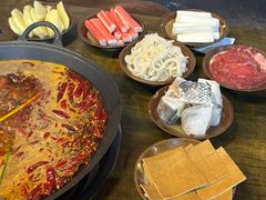 -黄潇洒老火锅(九眼桥宏济巷店)