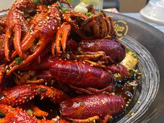 -肥肥虾庄·金牌油焖大虾(东湖欢乐谷店)