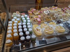-面包新语(龙湖·西宸天街店)