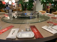 包厢-日进一片海.生腌海鲜火锅.宵夜烧烤(三里屯总店)
