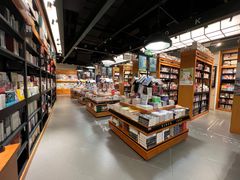 -西西弗书店&矢量咖啡(凯德晶萃广场店)