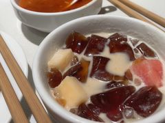 -海底捞火锅(长宁路龙之梦店)