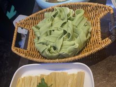 -七欣天香辣蟹火锅(上海银亿滨江店)