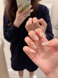 -LISSOM莉森 Nail ·美甲美睫原创定制店