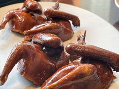 脆皮乳鸽-香樟花园新粤料理(无锡万象城店)