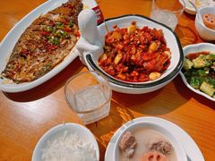 -莲餐厅·湖北菜·潜江小龙虾店(愚园路店)