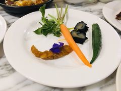-裕龙汤泉