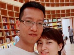 -新华文创·光的空间