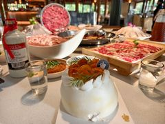 -茅草房·河畔园林火锅