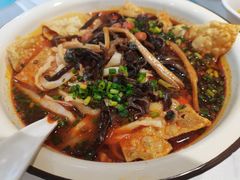 -丽丽三鲜螺蛳粉(田林路店)