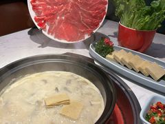 -捞神煲汤火锅(湖滨商业街店)