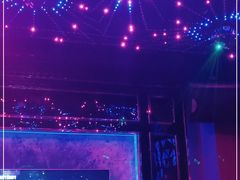 -萧邦音乐会所KTV(向西店)