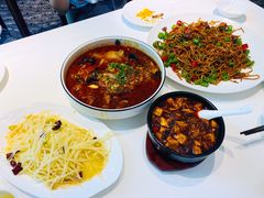 -咪咪川菜(太乙路店)