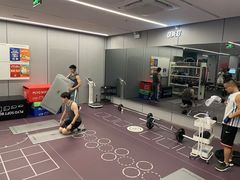 -乐刻健身(龙华红山6979店)
