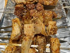 -雪熊哈尔滨烧烤·精酿啤酒·砂锅(中央胜境店)