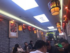 等位区-曹丞相·地锅鸡·地锅鱼(武林店)