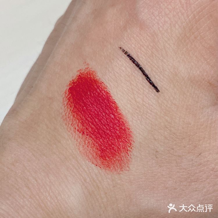 LAC烙色清甜矿泉卸妆水