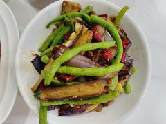 -独一佳老胡湘菜馆(矿山路店)