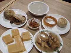 -护国寺小吃店(红莲南路店)