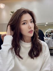 -十六番发型师事务所
