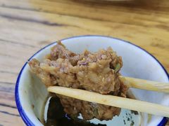 -溢心园香河肉饼总店