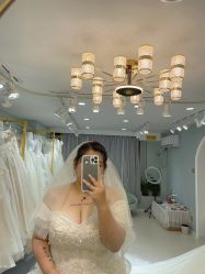 -衣贝姿婚纱礼服馆