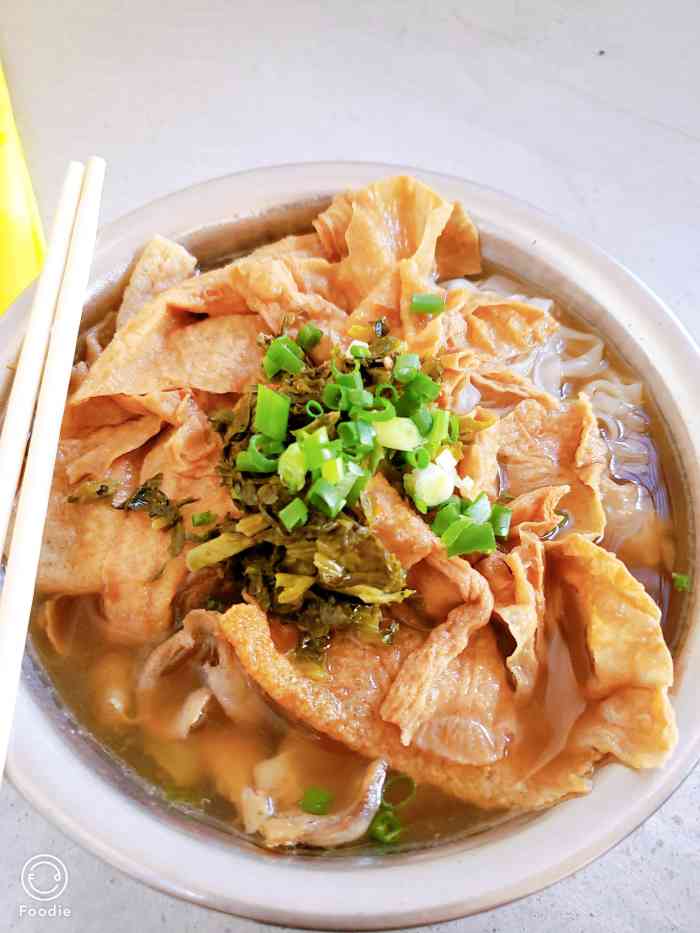 老牛记饮食店-"开了很多年的一家粉店了,每天早上都很多很.