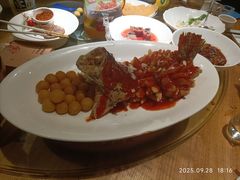 -吴越荣记苏州菜·松鼠桂鱼(月光码头店)