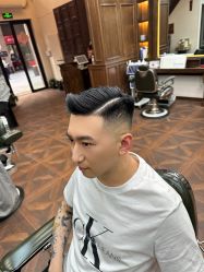-贝勒爷专业男发