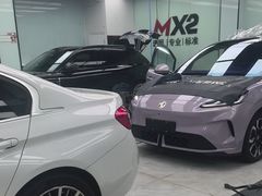 -新月LLumar龙膜汽车贴膜官方授权(肖村桥店)