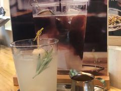-无牌咖啡&酒馆