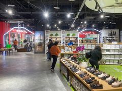 -砂之船奥莱(南京江宁店)