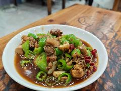 酸辣鸡块-凡老头米线砂锅(古荡新村西粮站)