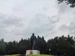 -荔枝公园-小平画像广场