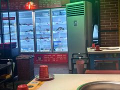 -钢管厂五区小郡肝串串香火锅(梅川路店)