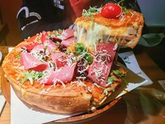 -Dragon Pizza•圆脸龙披萨·牛排餐厅