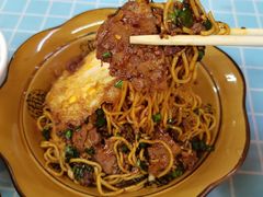 -肇兴特色牛肉粉