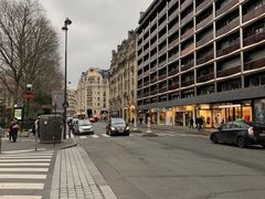 -乐蓬马歇百货公司(Rive Gauche)