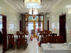 -宾朋海鲜饭庄(兴海路店)