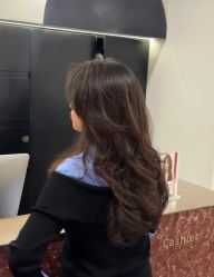 -SWANK SALON