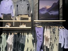 -王府井奥莱临潼小镇(临潼店)