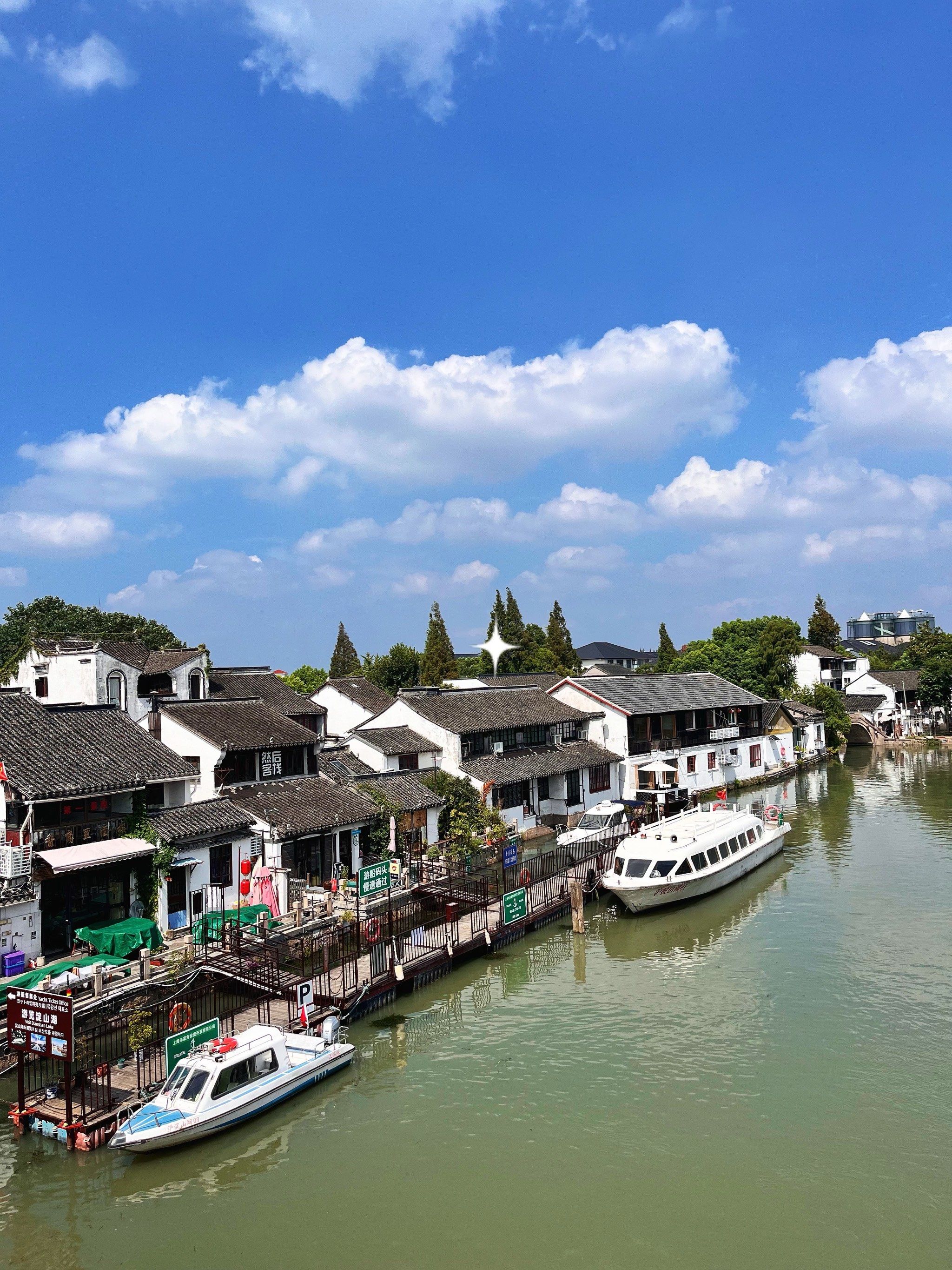 古镇夜色流光,朱家角的日与夜