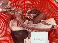 -标记美食新鲜猪杂(兴南大道店)