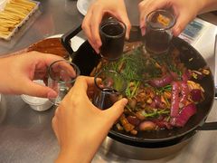 -胡须佬鸡煲四季火锅店(石厦西村直营店)