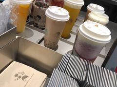 -喜茶(上海打浦桥日月光gelato lab+店)