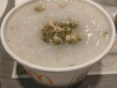 雪菜鸡肉粥拼盘-麦当劳(中山公园龙之梦店)