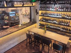 -LESCEDARS Brasserie Bistro香柏树