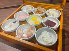 -良米山·云南野生菌过桥米线(上海首店)