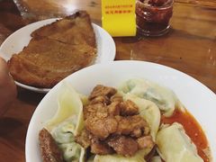 麻酱冷馄饨-潘国仙耳光馄饨(黄家阙路店)