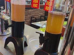 -罗二娘·鲜切牛自助火锅(罗湖东门步行街店)